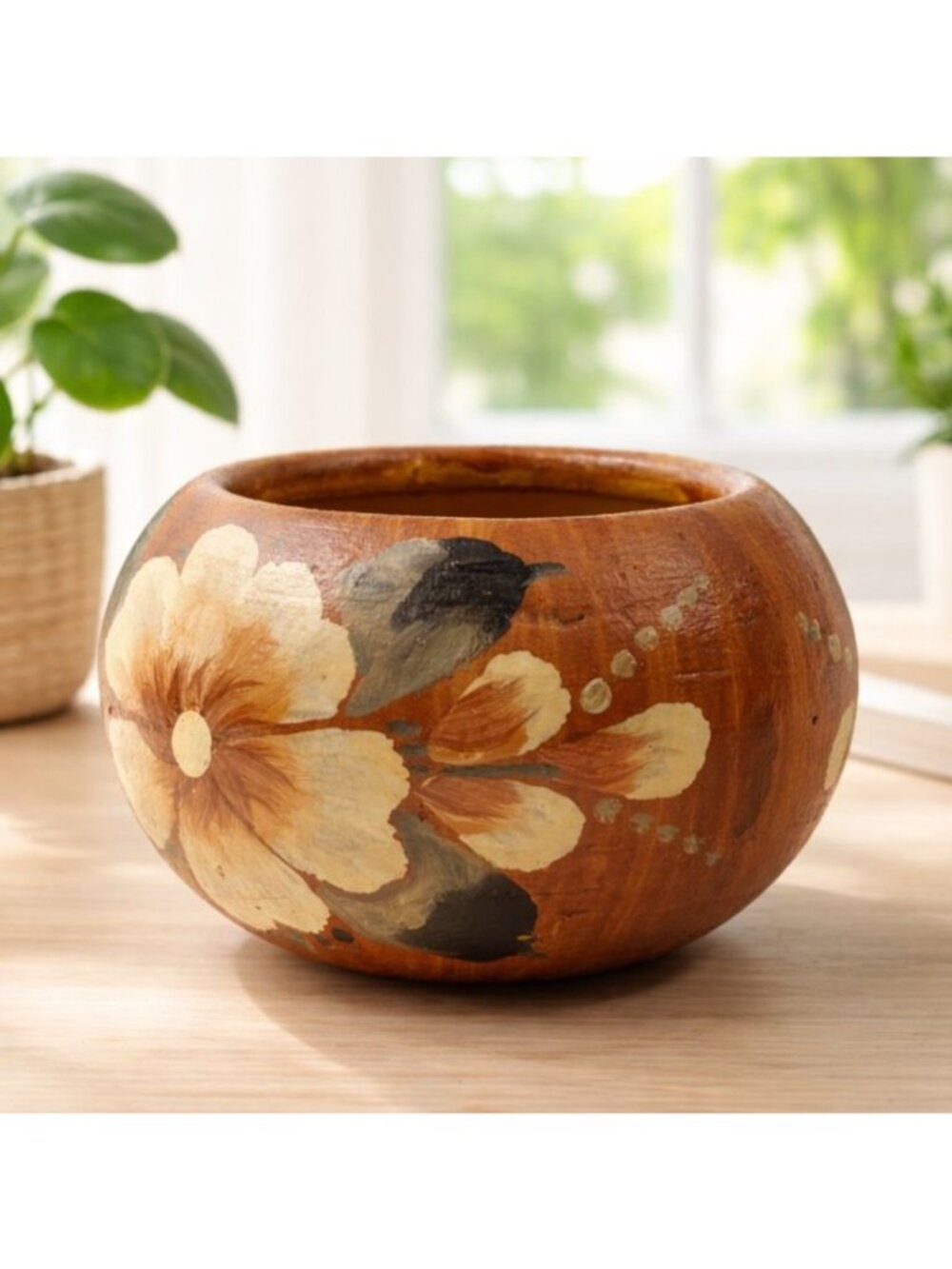 Hand-Painted Floral Ceramic Bowl With Earthy Tones‎ - Vintage-Inspired Design 5"